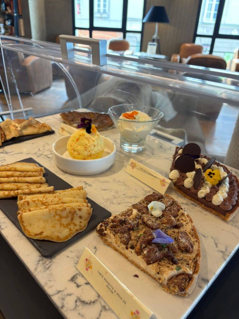 Bar Le Comptoir 15 patisserie saint malo vue mer